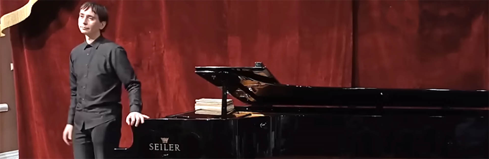 Pavel, pianista solitario, la tragica bellezza del volto umano
