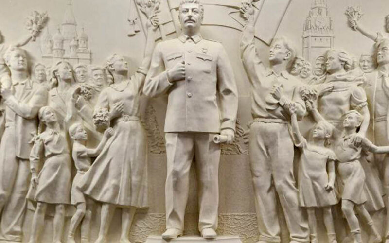 Stalin non esce mai di scena