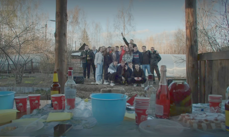 Il Signor Nessuno mostra come si perde e si salva un paese