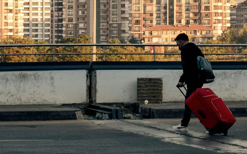 Il giornalismo in esilio: voci che bucano l’asfalto